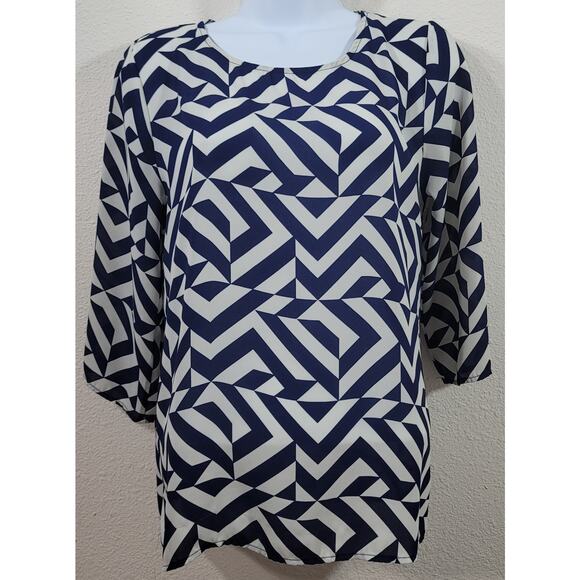 Whisper Blue White Geo Print Sheer Top Small Lightweight Round Neck 3/4 Sleeves - Picture 1 of 4